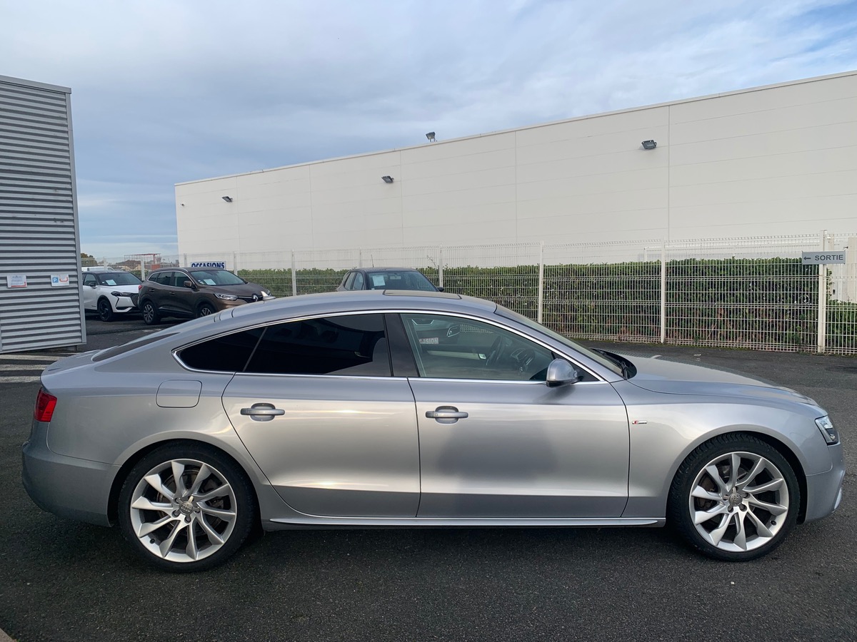 Audi A5 204 ch | S-LINE | Caméra de Recul | Intérieur Cuir | Toit Vitré | Régulateur de Vitesse