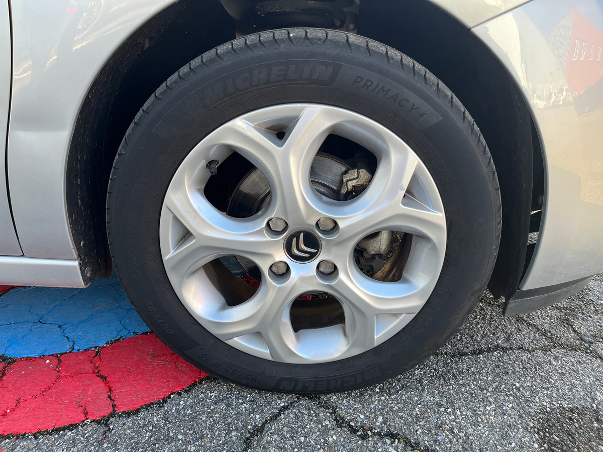 Citroën C3 1.4 HDI 70ch, RADAR DE RECUL, CLIMATISATION, ROUE DE SECOURS