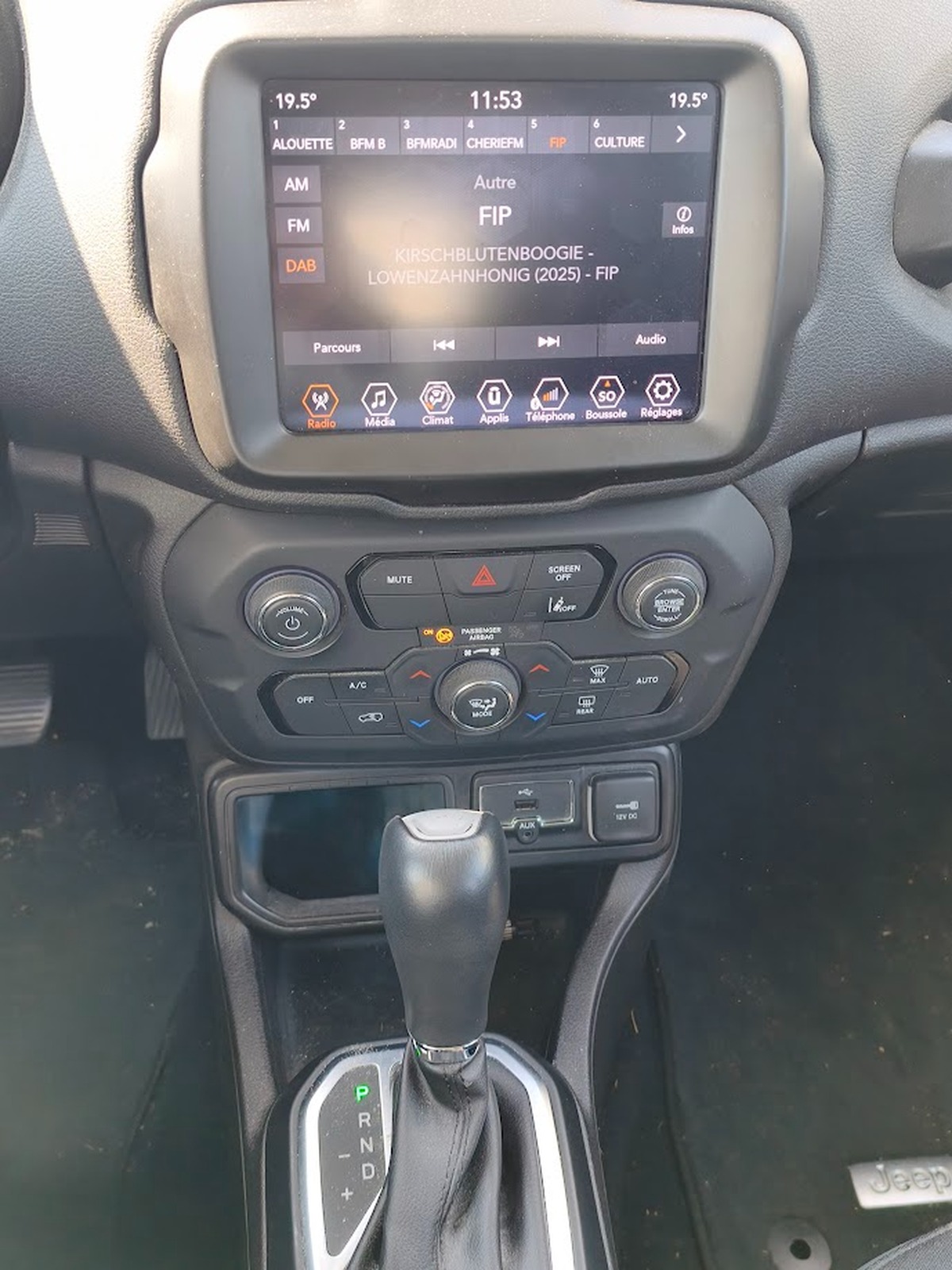 Jeep Renegade 1.5 TURBO MICRO HYBRID T4 BOITE AUTO MHEV