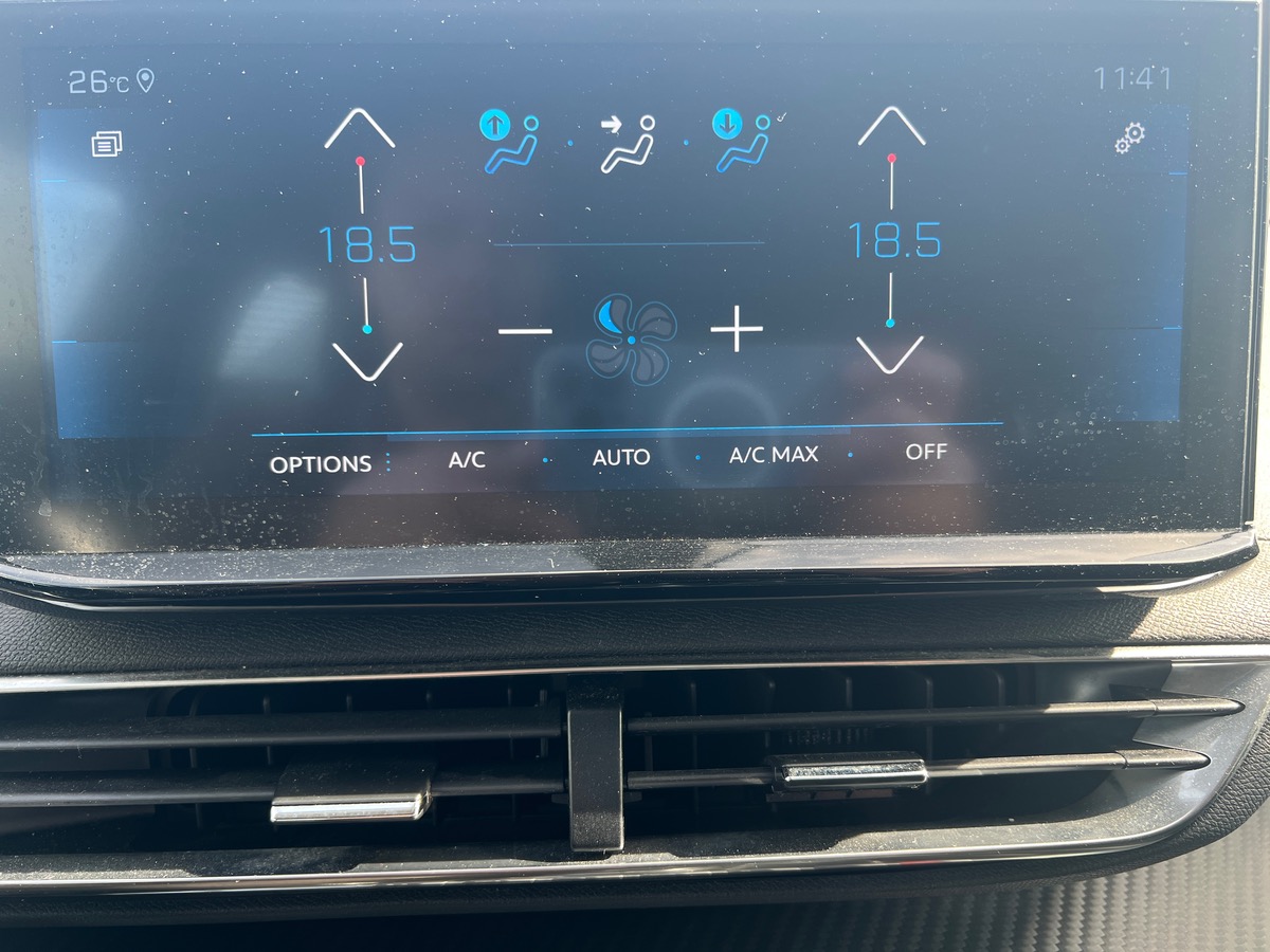 Peugeot 3008 130 ch | ACTIVE BUSINESS | EAT8 | Garantie jusqu'au 16/05/2026 | Caméra de recul