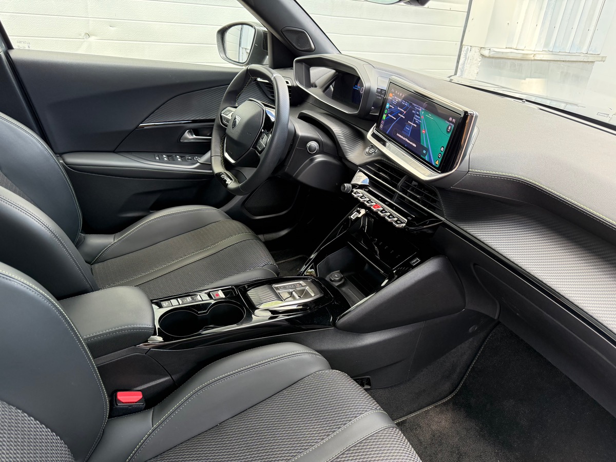 Peugeot 2008 Electrique 156ch 54kW GT+Toit ouvrant