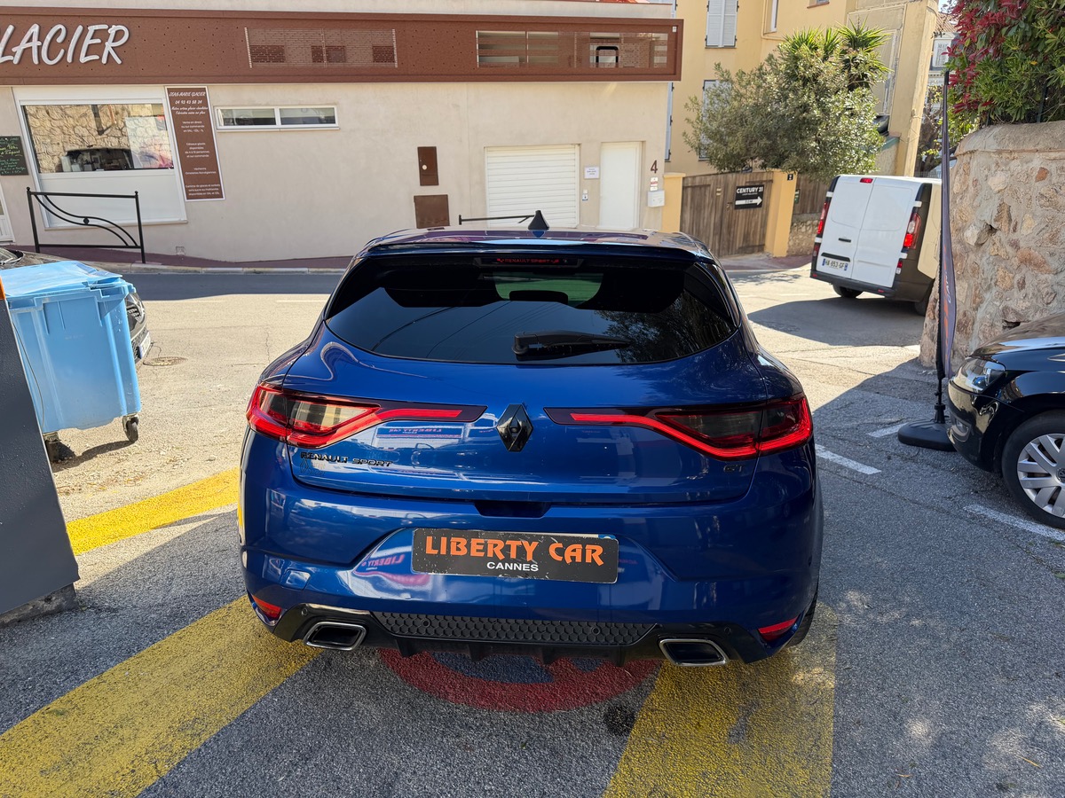 RENAULT Megane GT 1.6 TCE 205 CV 4CONTROL / Ligne D'échappement modifiée / Grand écran / Pack Black