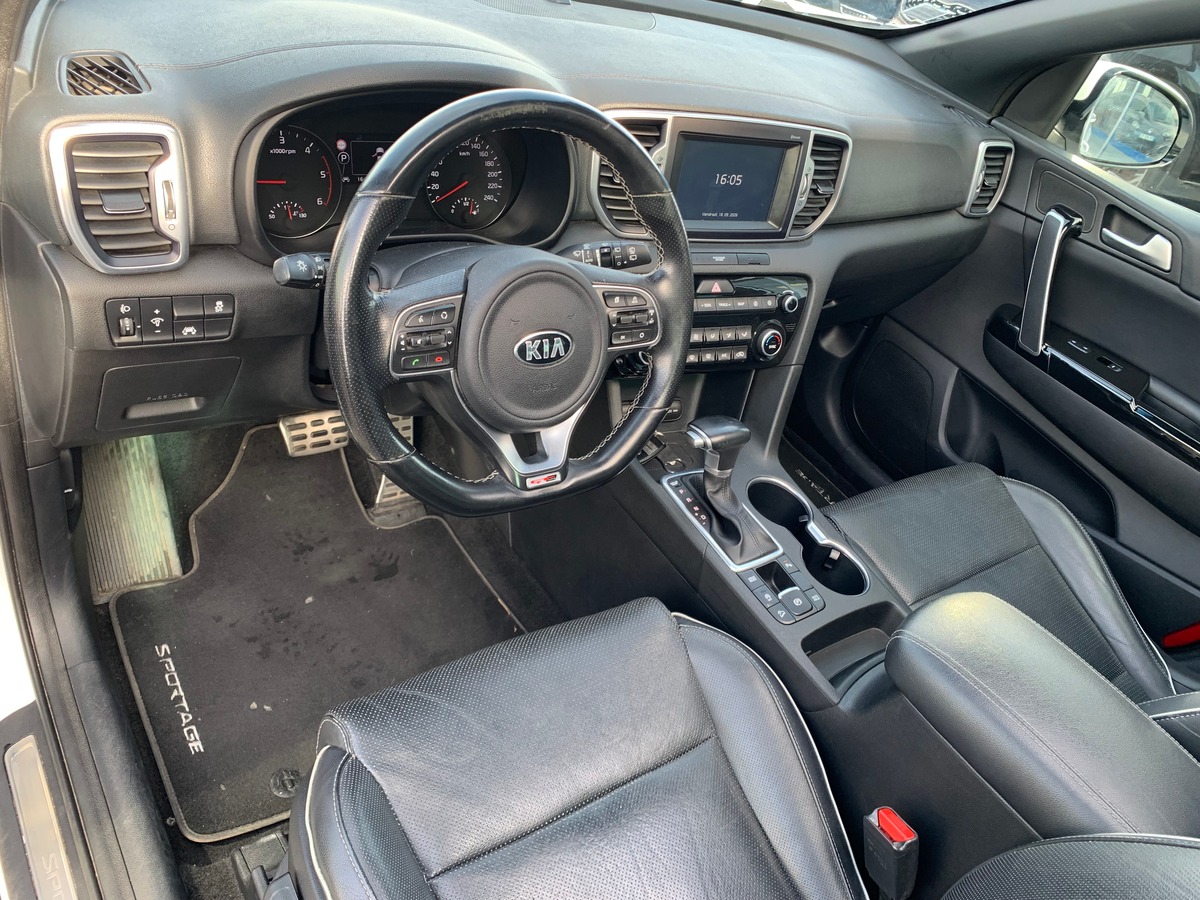 Kia Sportage 141 | GT LINE | Toit ouvrant panoramique | Caméra de recul | GPS | Régulateur vitesse
