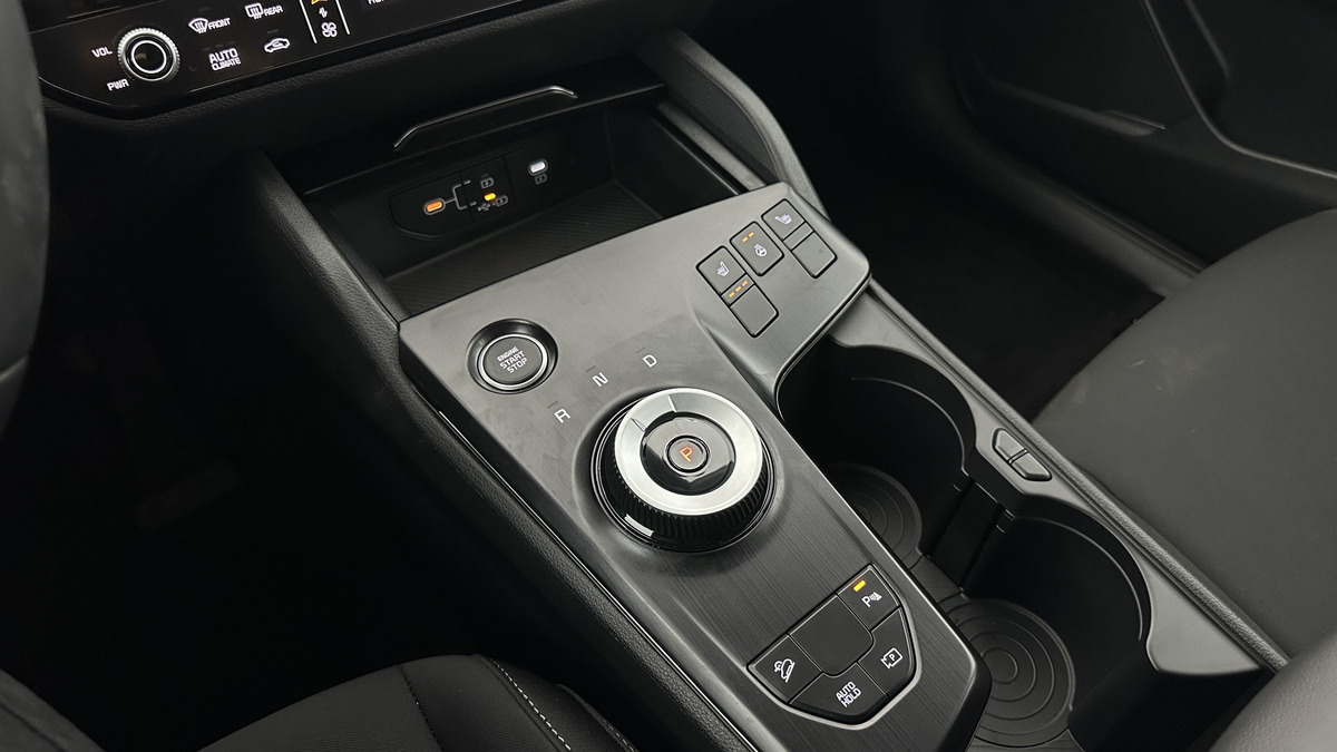 Kia Sportage 239 | V 1.6 T-GDi HEV Motion BVA6 | Caméra | Régulateur adaptatif | PLUSIEURS COLORIS
