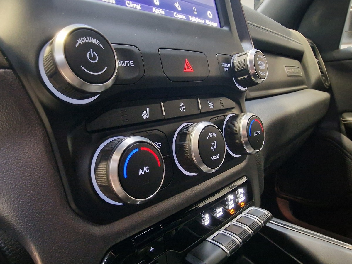 Dodge RAM 1500 5.7 HEMI V8 SPORT 390 59990E TTC G