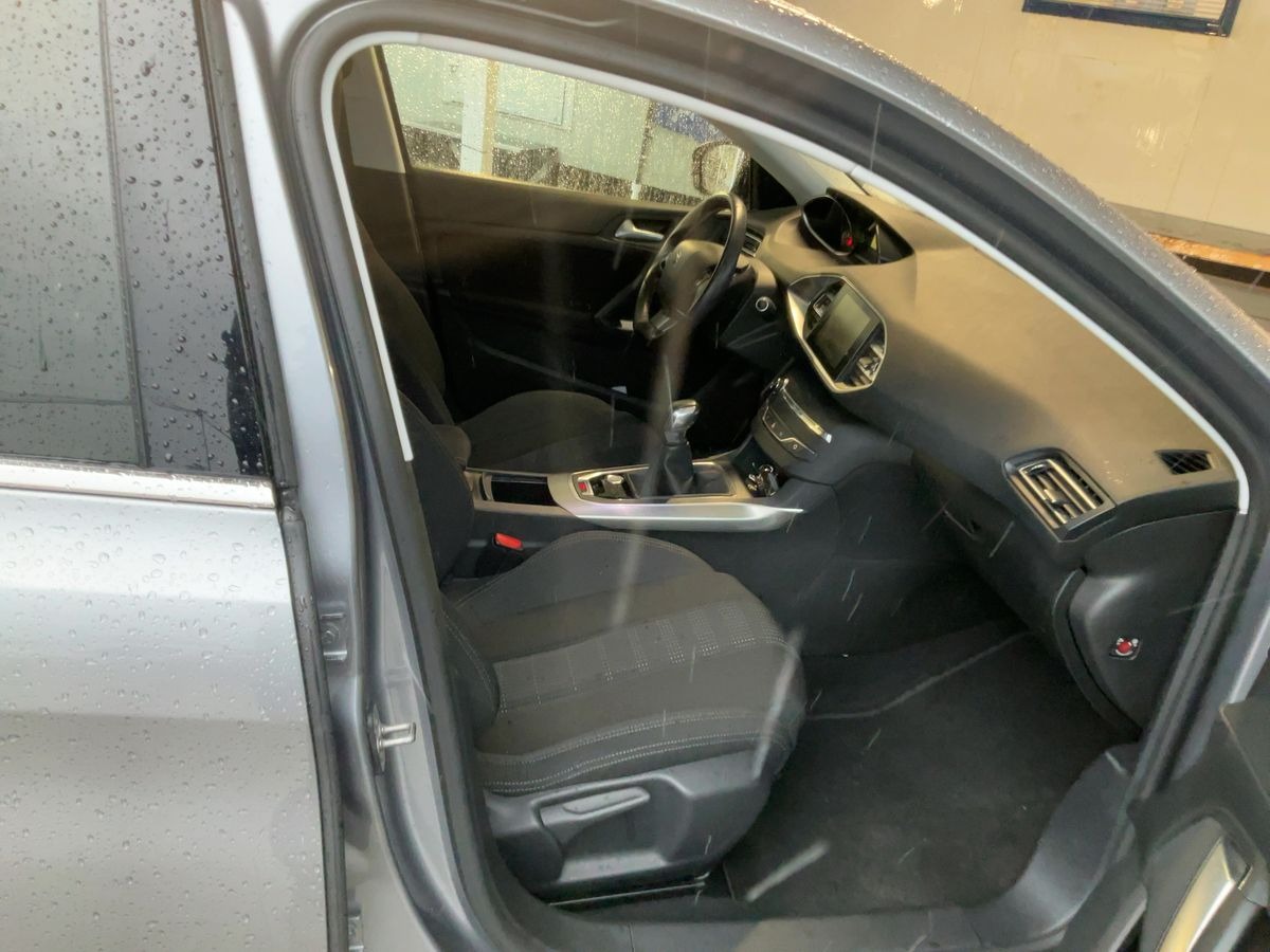Peugeot 308 1.2 thp finition allure 110