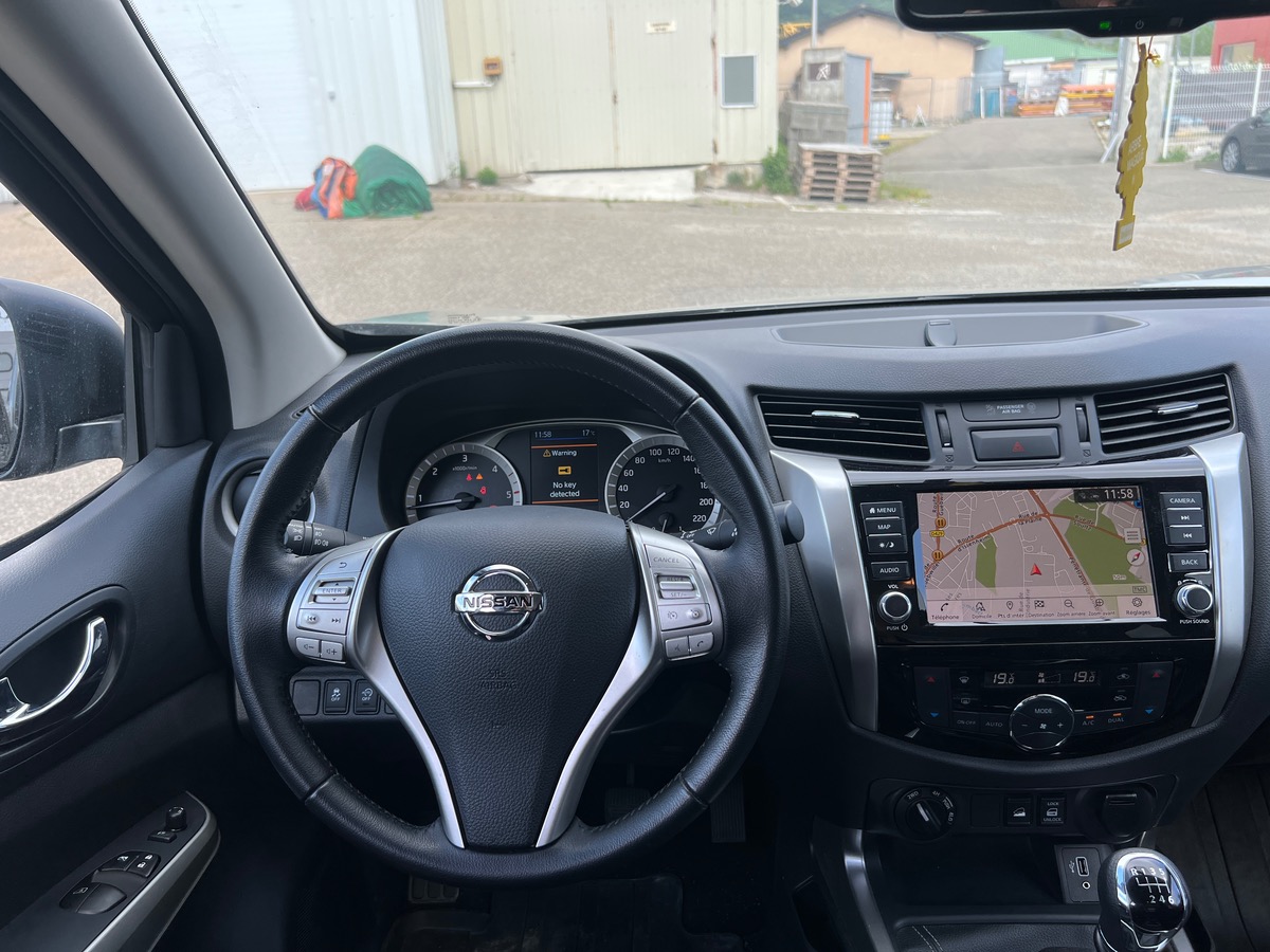 Nissan Navara 2.3L KING CAB 163ch,  SUIVI COMPLET, GARANTIE CONSTRUCTEUR