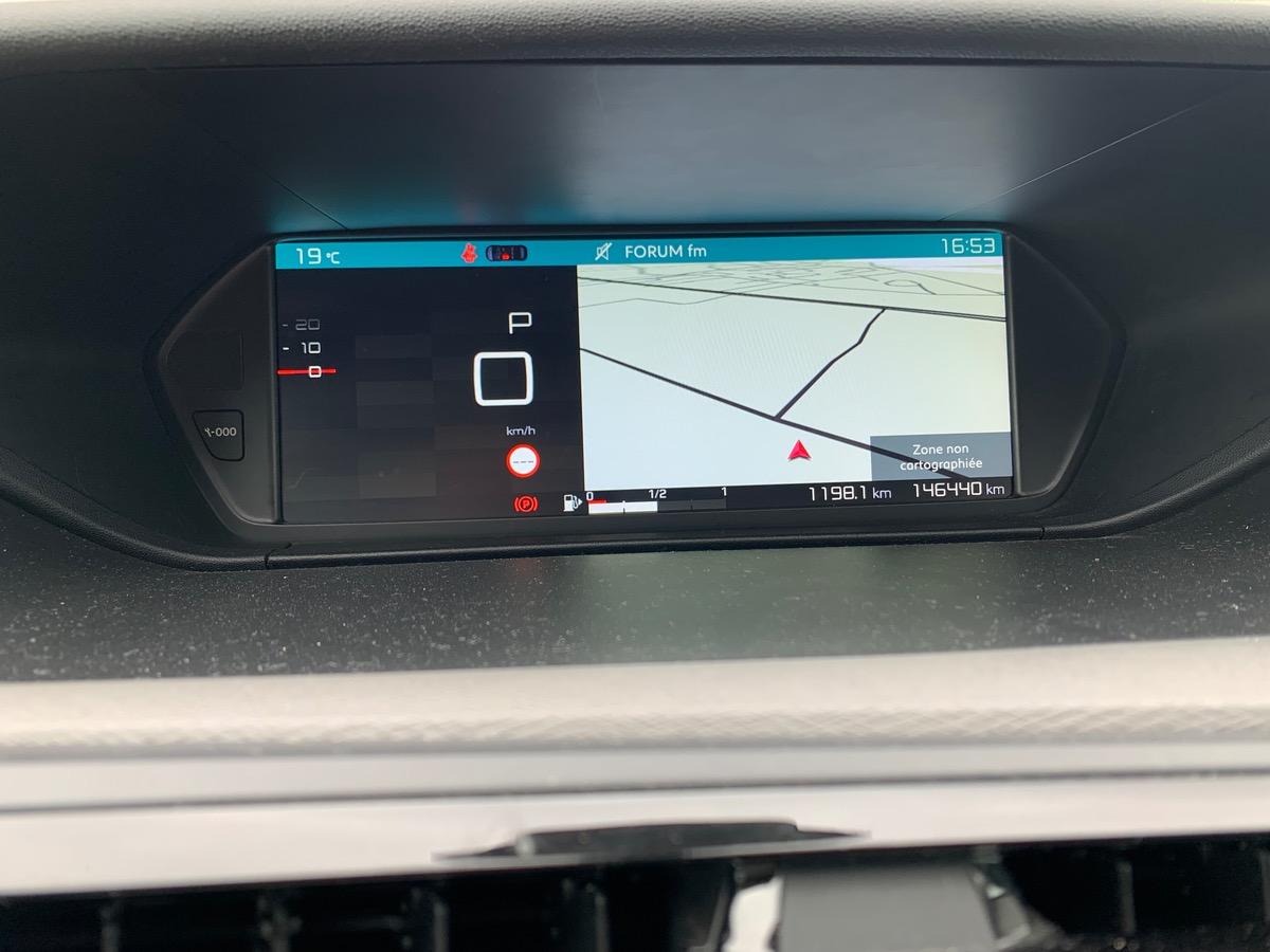 Citroën C4 Picasso FEEL | Mirror Screen | GPS Cartographique | Radar de station. AR & AV | Attelage.