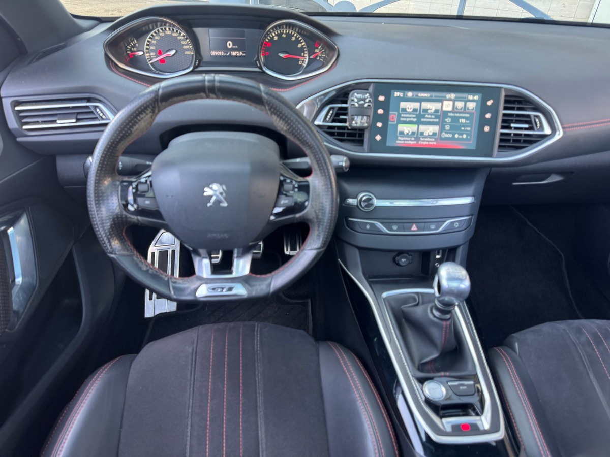 Peugeot 308 II (T9) GT 1.6 THP BVM6 205 cv - Full Options