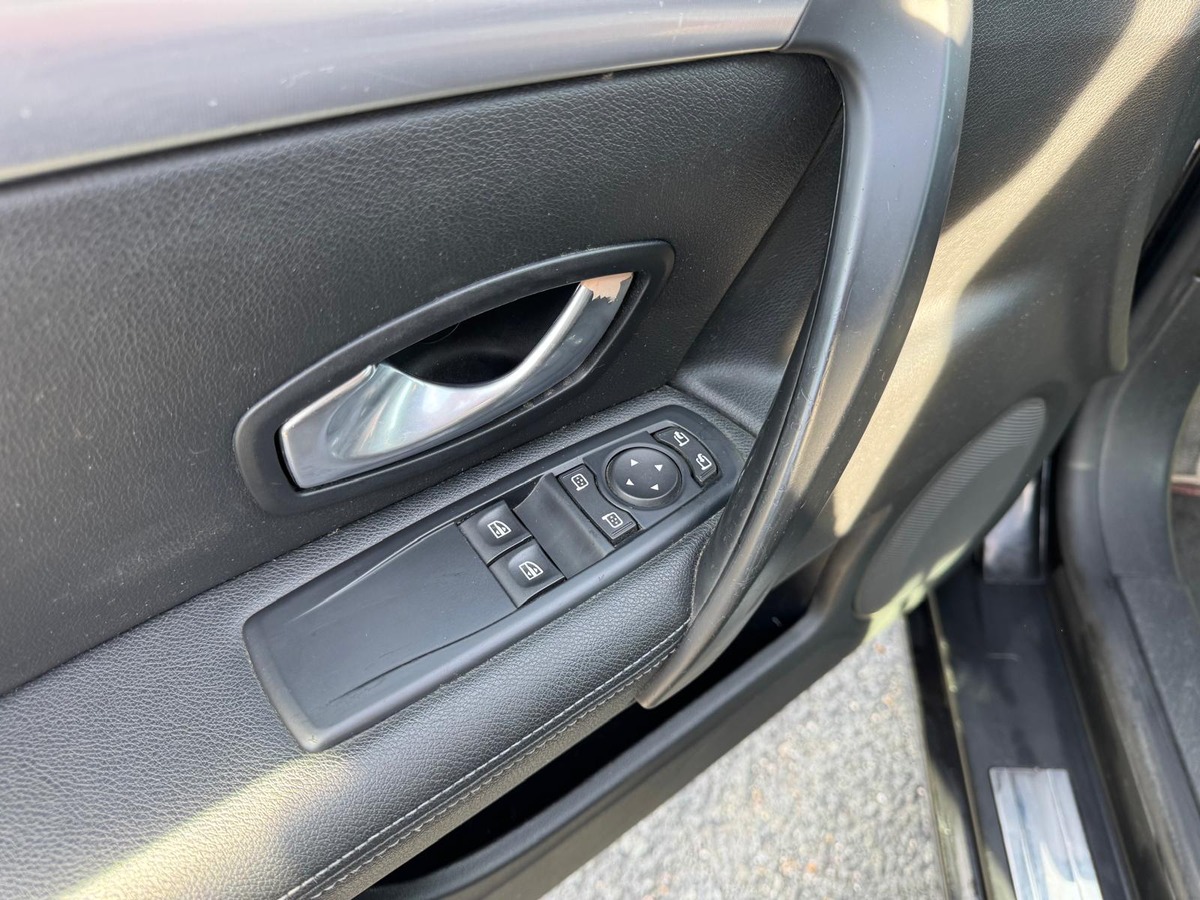 RENAULT Laguna Coupé 2.0 dCi 178 GT- Moteur à chaine- Garantie
