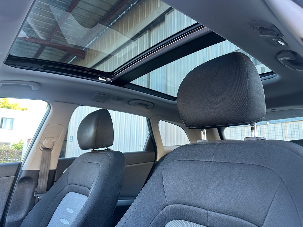 Kia Ceed 1.6 CRDI 128 Ch Premium Pack/TOIT OUVRANT PANORAMIQUE /1ère Main-SUIVI