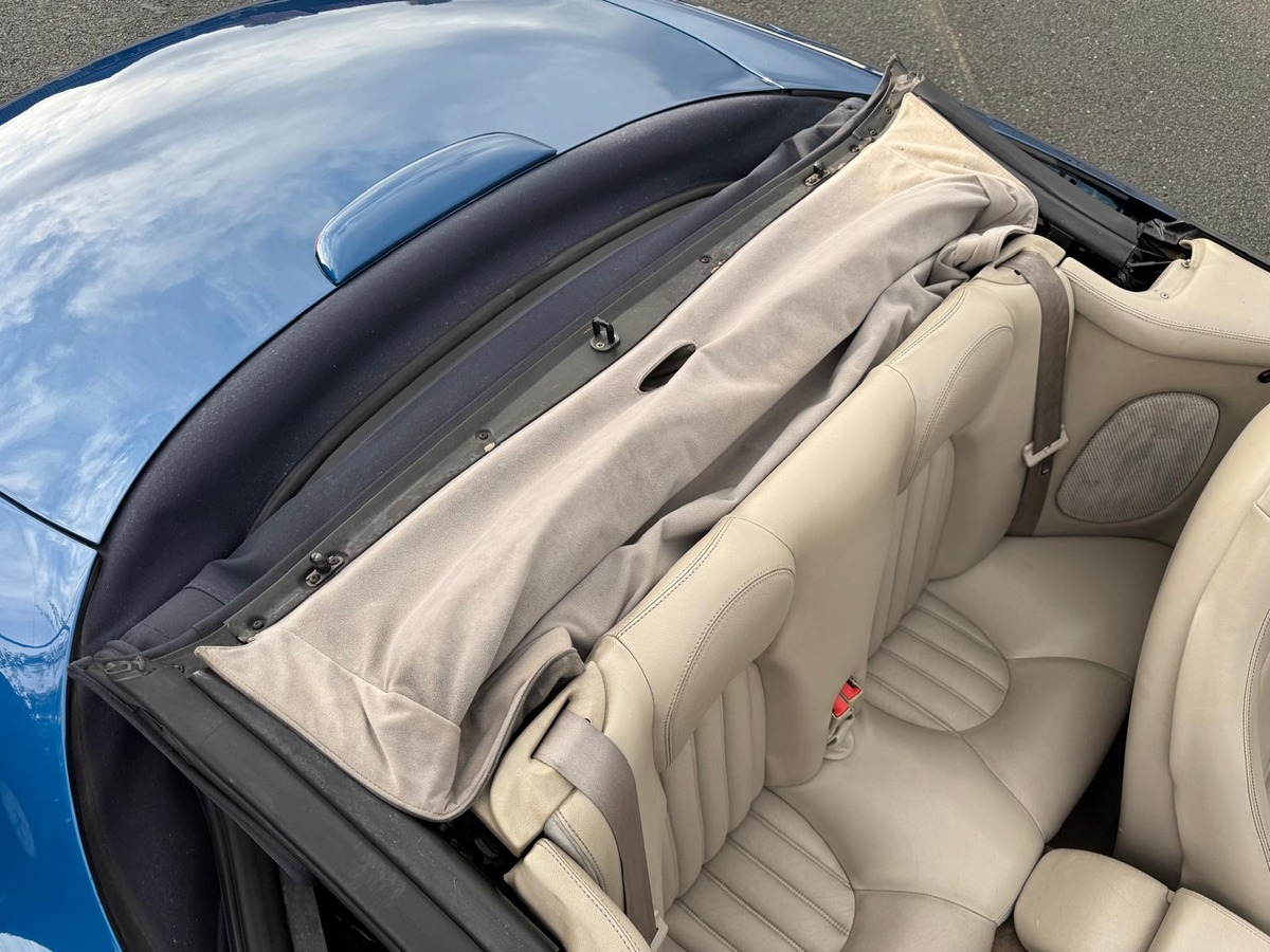 Jaguar XK8 Cabriolet 4.0 V8 285cv - Garantie