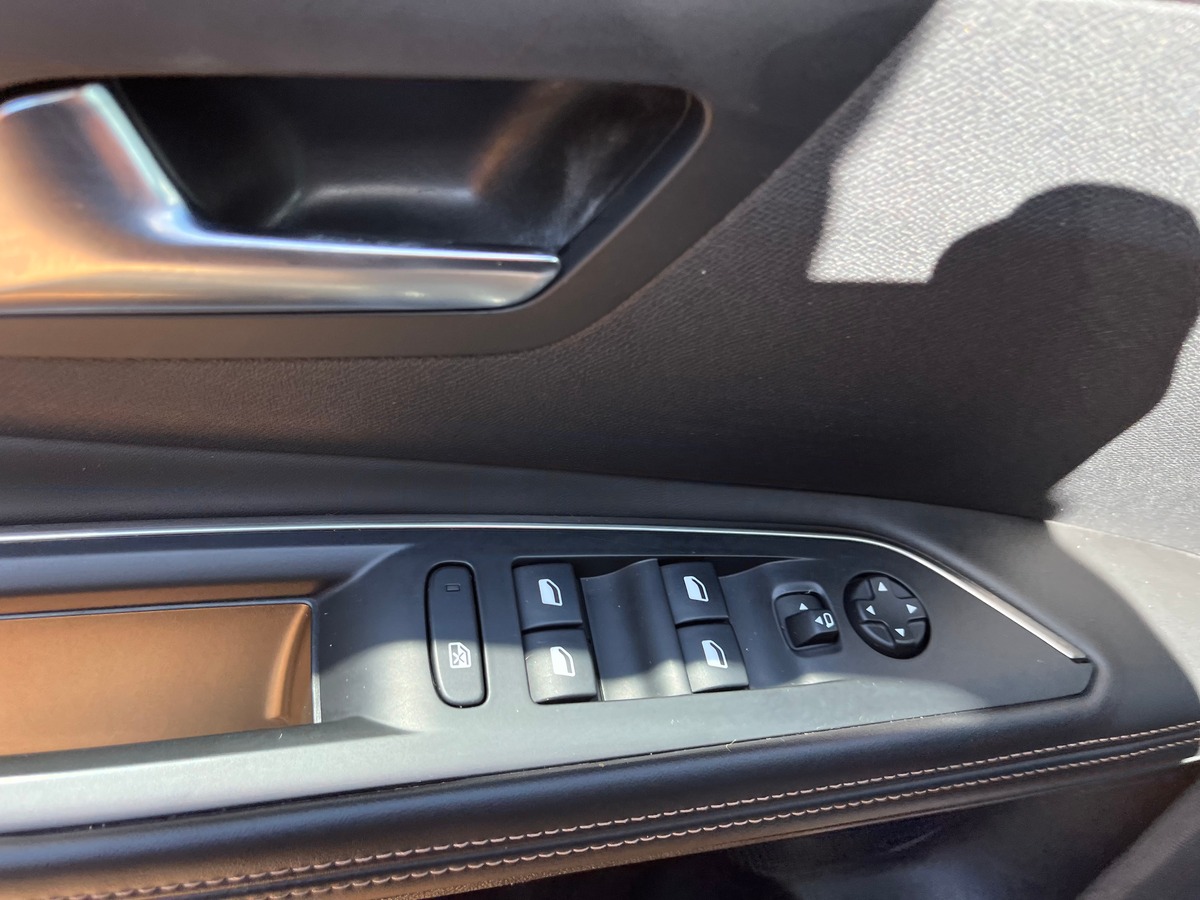 Peugeot 5008 II 2.0 BlueHDi 150 ch GT LINE 7 PLACES