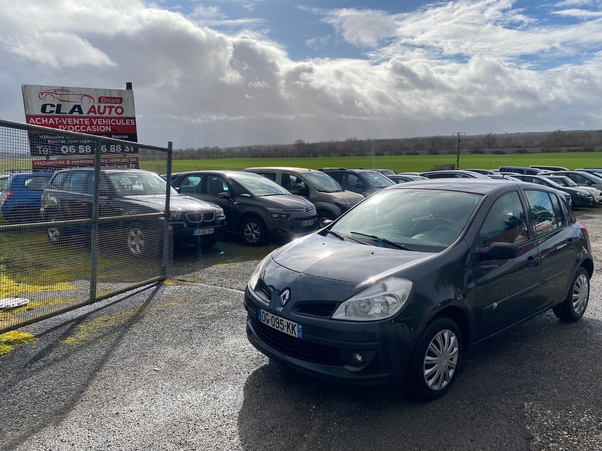 RENAULT Clio 1.5 dci 70cv 247280km 