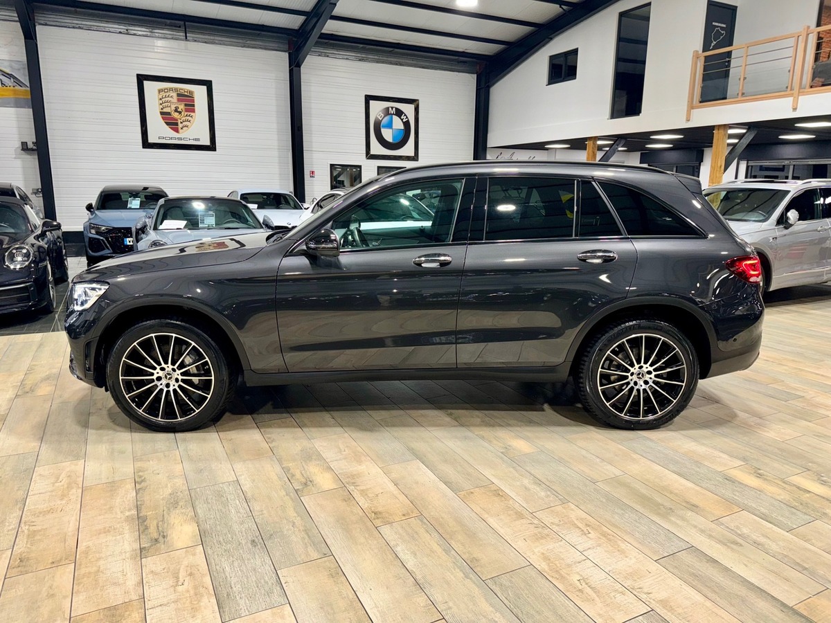 Mercedes-Benz Classe GLC 300 E AMG LINE 4MATIC 211+122ch 1ere main Fr p