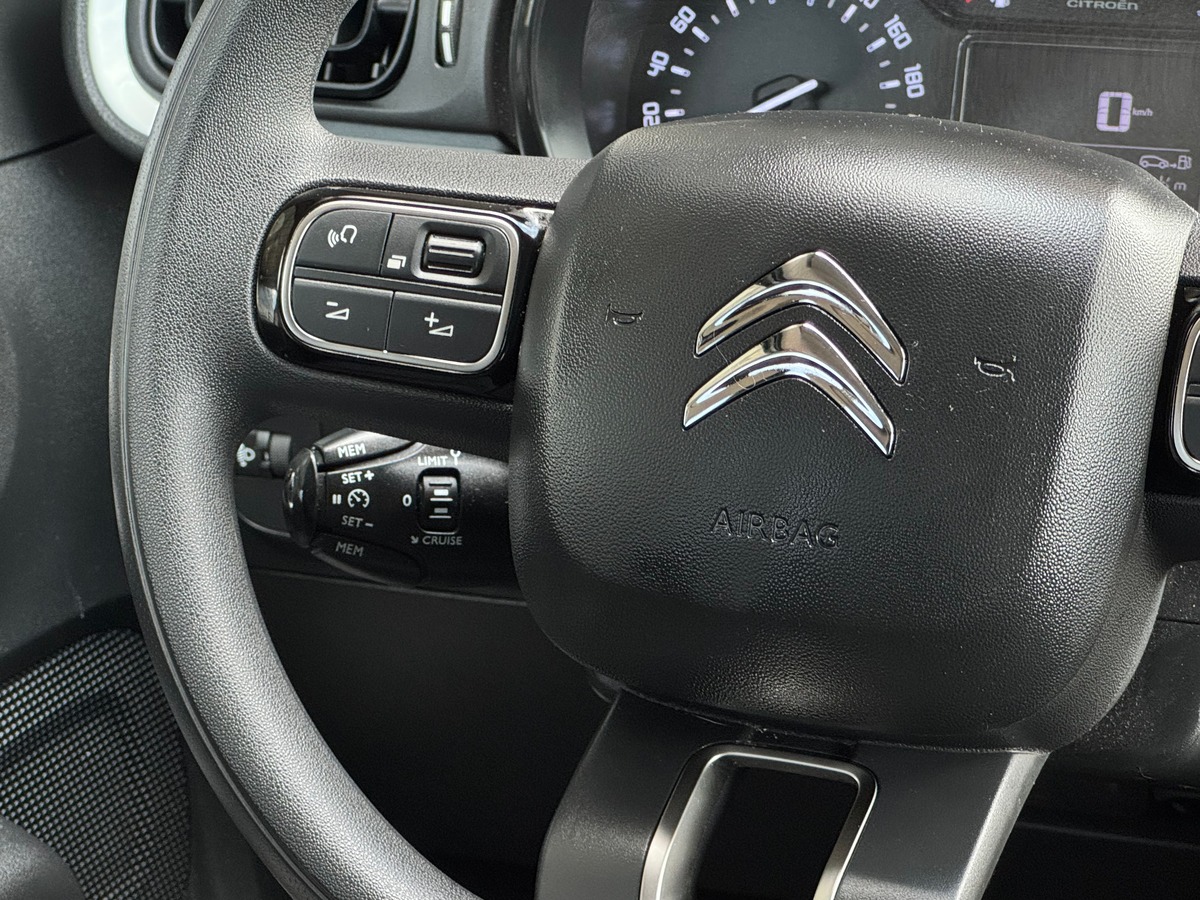 Citroën C3 (2) C-SERIES 1.5 BLUEHDI 100 Ch / 1ere MAIN / FULL LEDS VISION / CARPLAY / CLIM AUTO