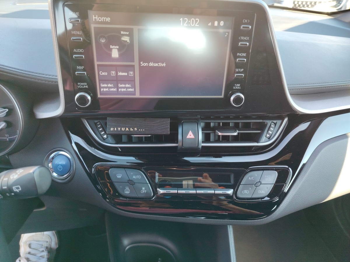 Toyota TOYOTA C HR 1.8 122 h design