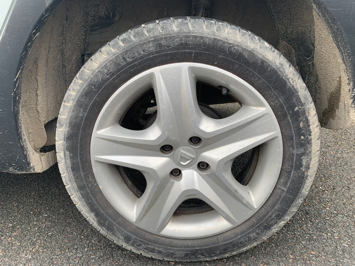 Dacia Sandero Stepway 90 ch | Roue de secours + cric | Aide stationnement Arrière | GPS | Bluetooth