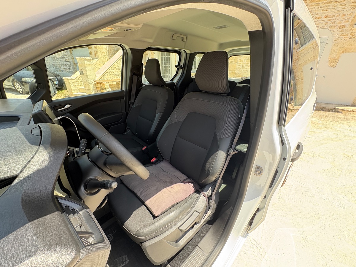 RENAULT Kangoo - DCI - AUTHENTIQUE