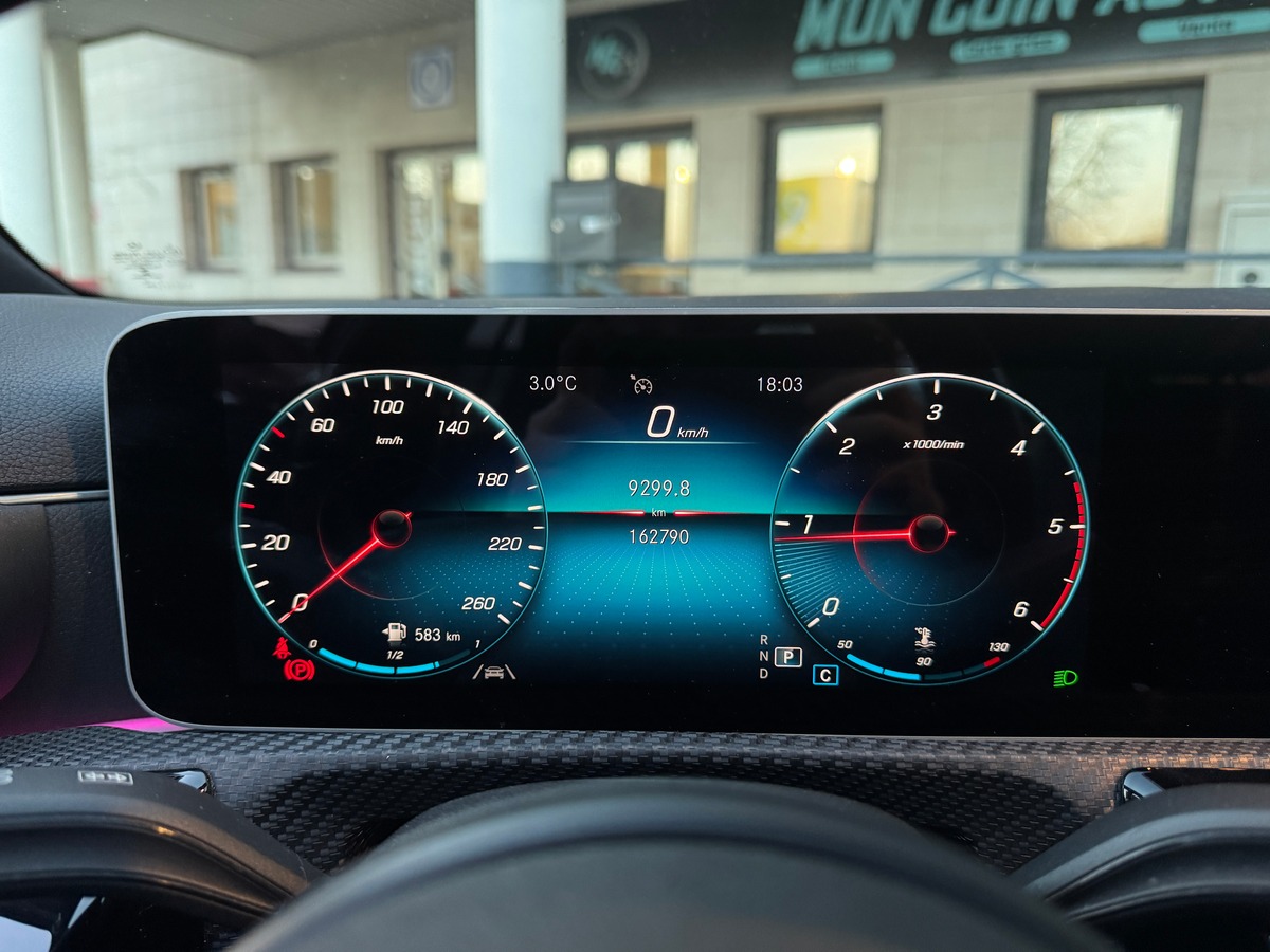Mercedes-Benz Classe A 180 d 1.5 d 7G-DCT 116 cv Boîte auto Sièges Chaufants/ Electriques