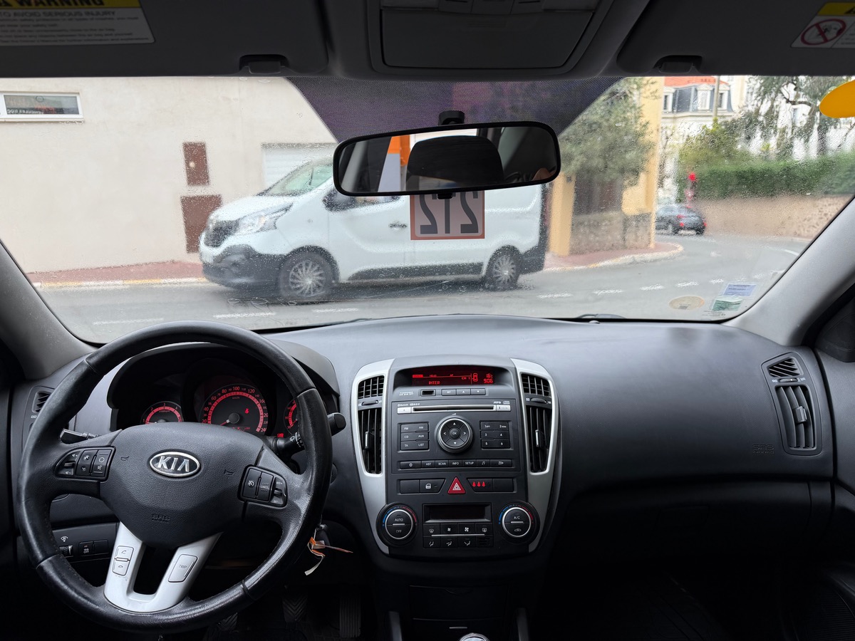Kia Ceed 1.6 CRDI 115 CV / Clim / Jantes / Phase 2