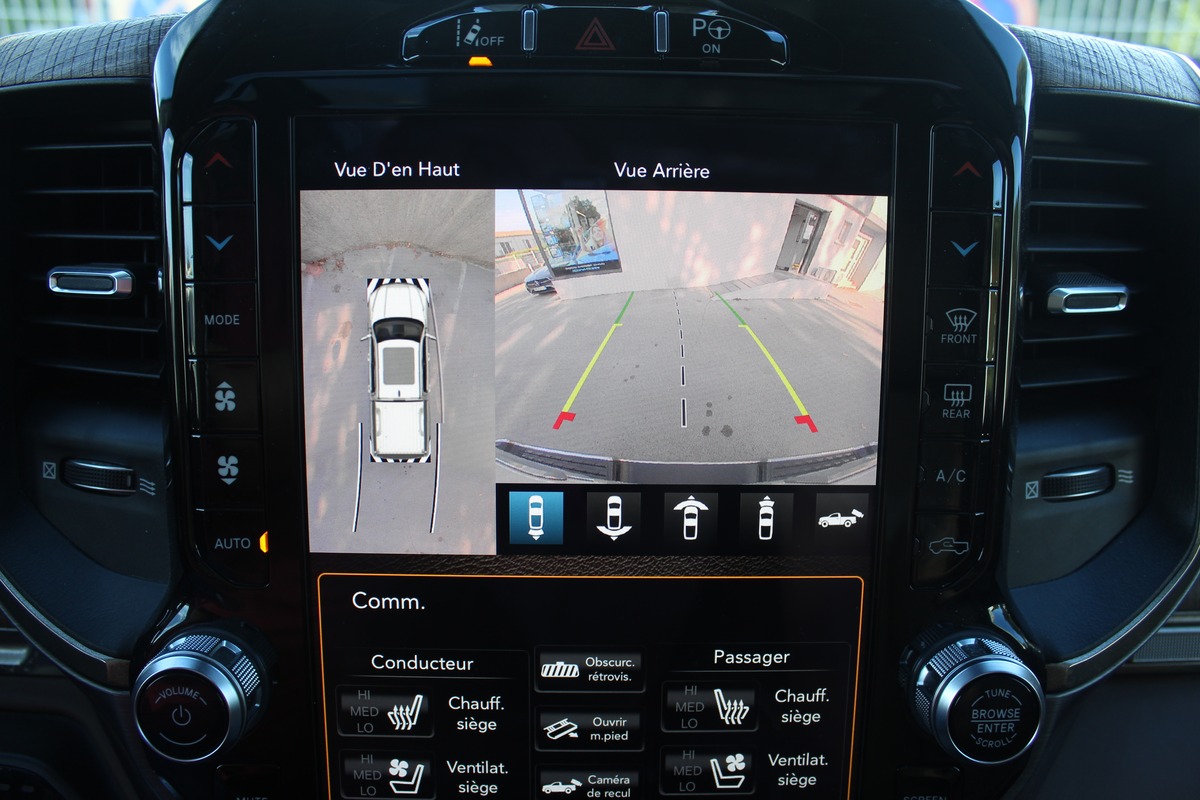 Dodge RAM CREW CAB 1500 5.7 V8 396 ch LARAMIE EDITION LONGHORN / RAM BOX / CARPLAY / ATTELAGE / E85