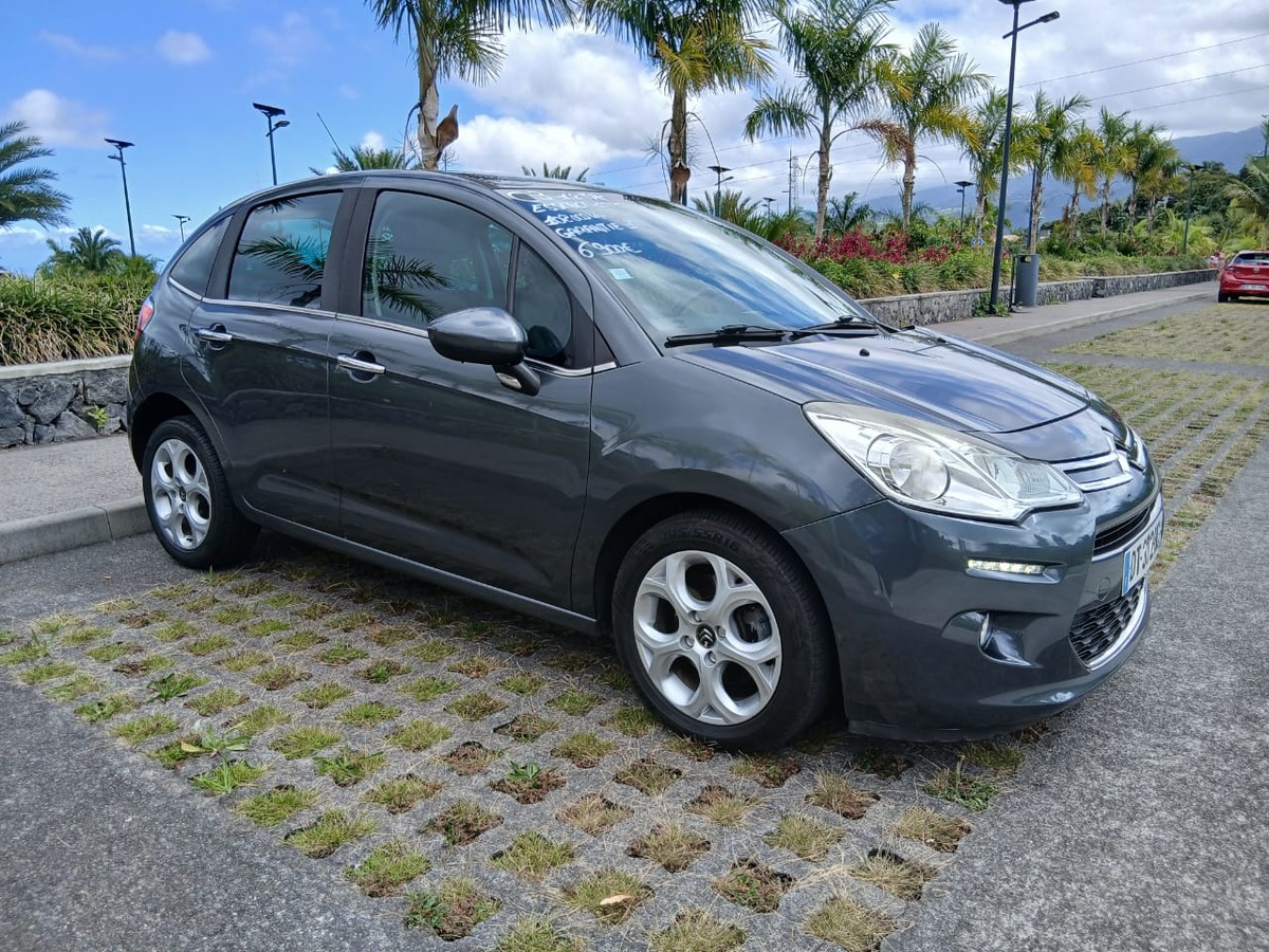 Citroën C3 II (2) 1.2  THP 110 - Essence - Boîte manuelle