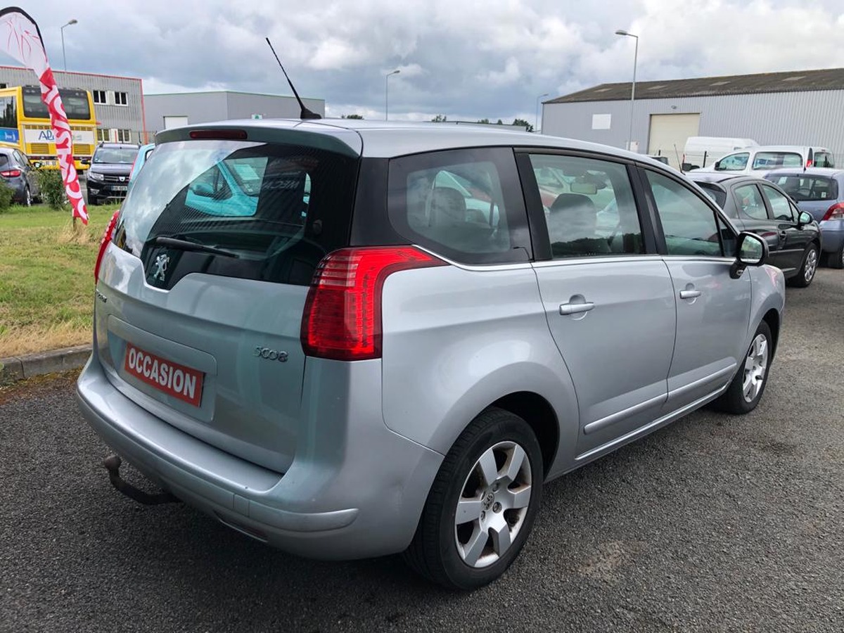 Peugeot 5008 1.6 hdi 16v fap - 110 - bv mp6 - 5pl