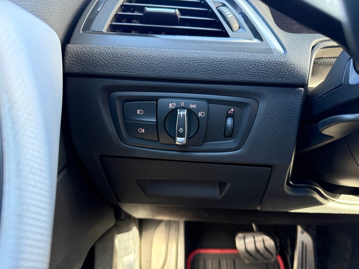 Bmw Série 1 118D 150CV - Version M SPORT - Historique constructeur