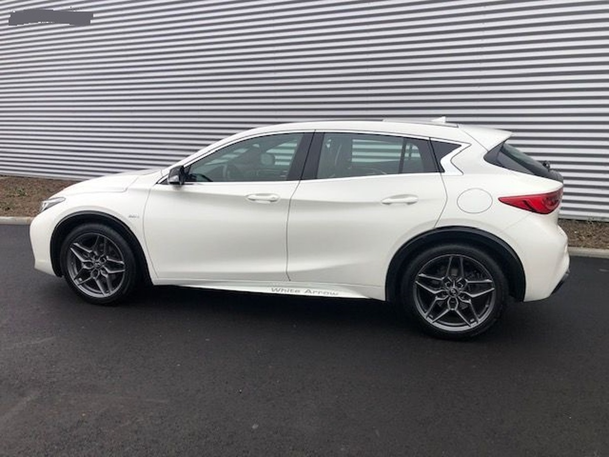 Infiniti Q30 2.0t 211ch Sport AWD DCT7