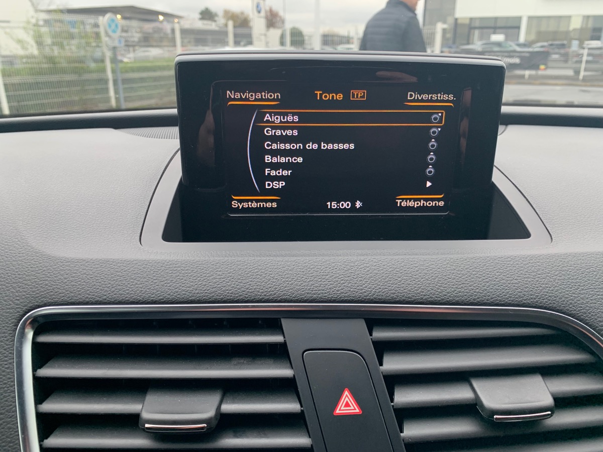 Audi Q3 180 ch | QUATTRO | Caméra recul | GPS | Palettes changement vitesses|  Régulateur de vitesse