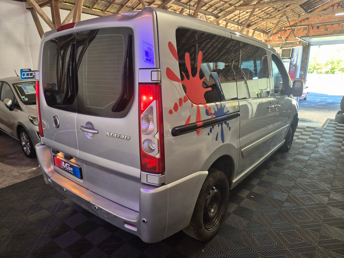 Fiat Scudo 2.0 JTD 122CV CONFORT MINI BUS 9 PLACES ( en prépa )
