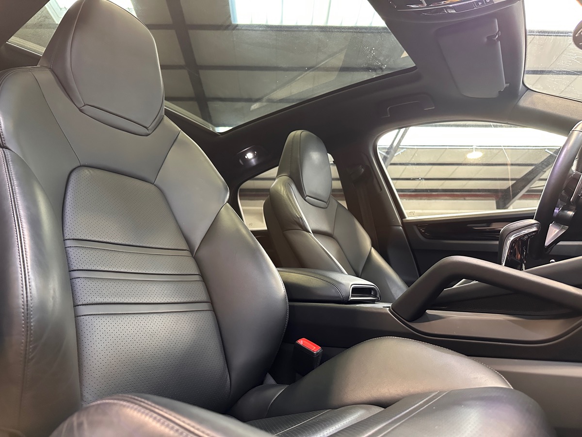Porsche Cayenne Coupé e-Hybrid 462 cv - 1ère Main FR / Suivi Full CP