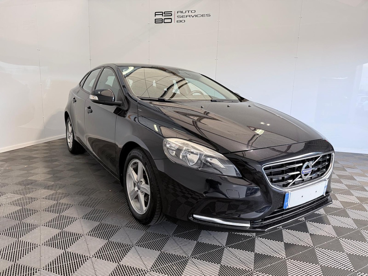 Volvo V40 1.6 D 115  KINETIC Première main