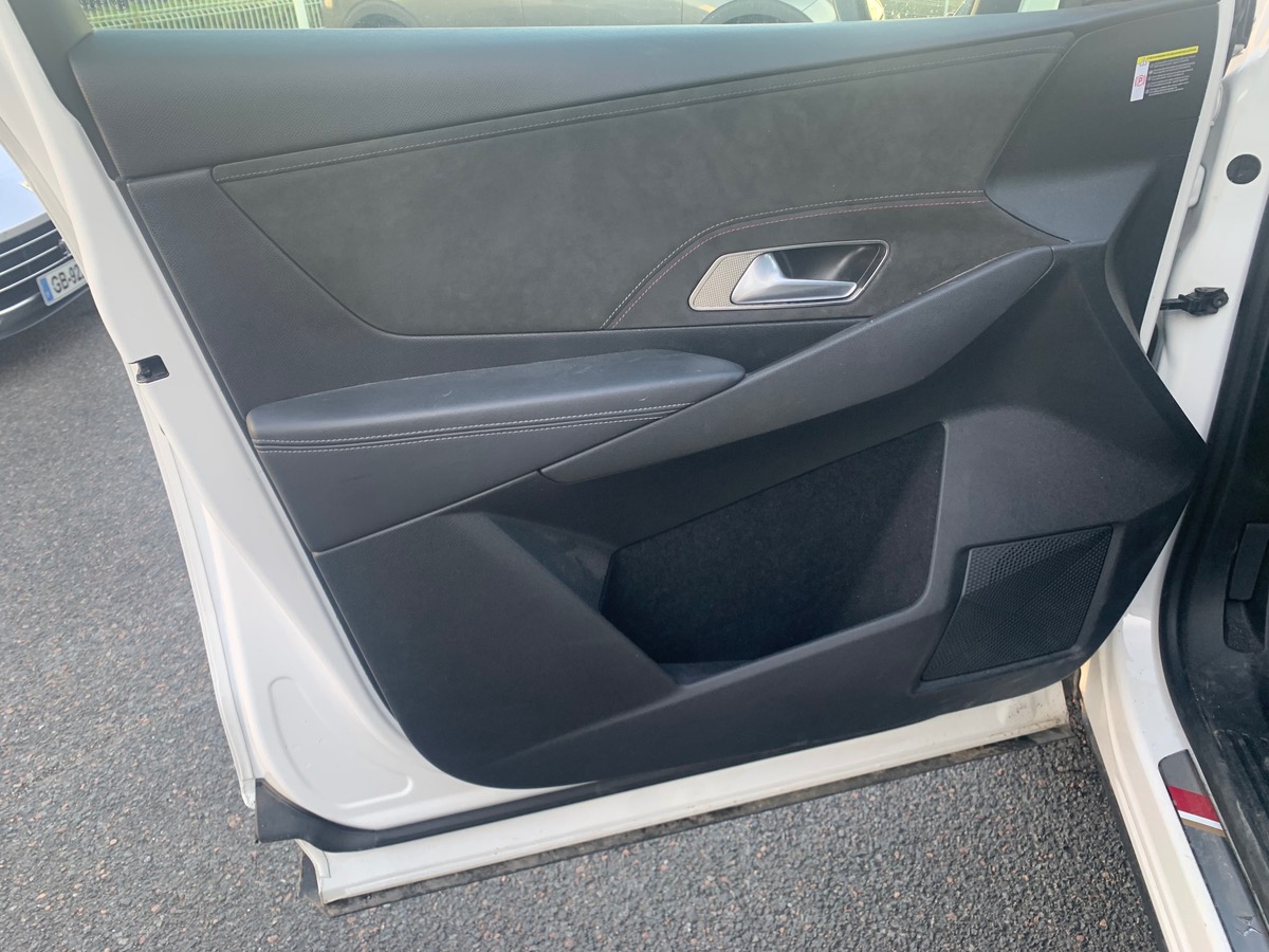 DS DS 7 130 ch | PERFORMANCE LINE + | Caméra de recul | Coffre mains-libres | Sièges électriques