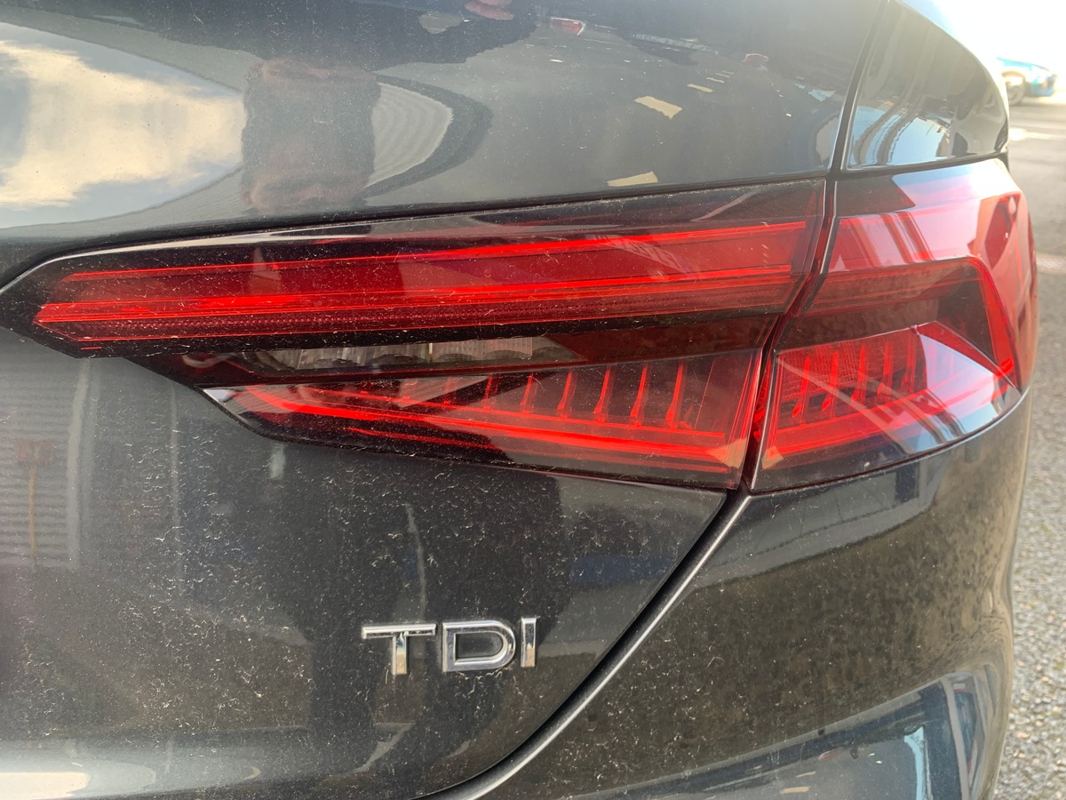 Audi A5 Sportback 190 ch | 2.0 40 | Business line | Régulateur vitesse | Radars avant arriére | GPS