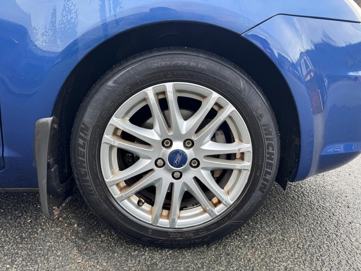 Ford C-max 1.6 TDCI 110cv ghia - Garantie