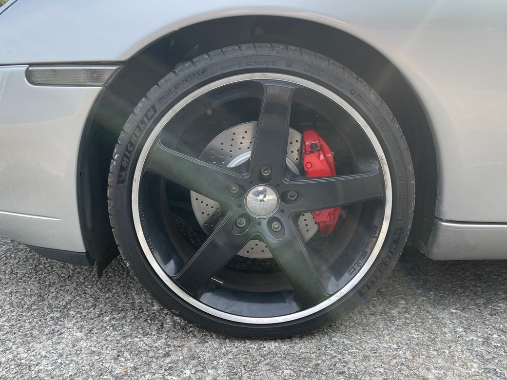 Porsche 911 Carrera coupé (996) 3.4L 301 CH