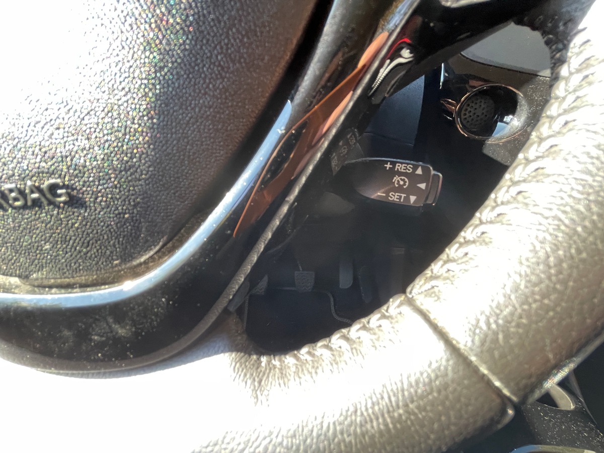 Peugeot 108 1.0 vti 72 ch version STYLE - 1 er main et Historique Complet