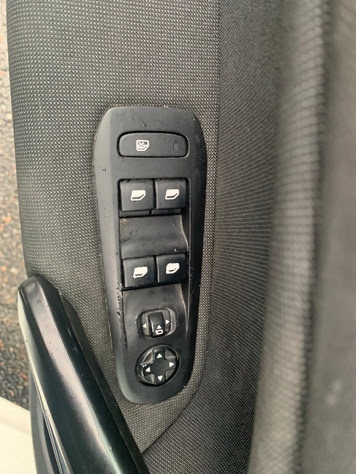 Peugeot 308 SW 130 ch | Allure | Régulateur vitesse | Mirror Screen | Attelage | Radars stationnement