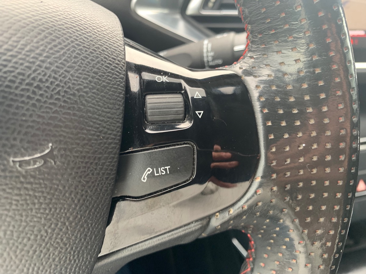 Peugeot 308 120 | GT LINE | Caméra Recul | Car Play | Régulateur Vitesse | Full LED Technology