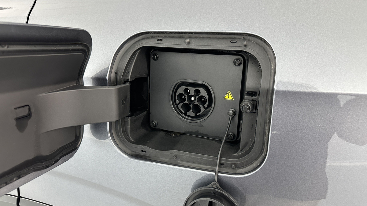 MG EHS 272 | 1.5T PHEV | Luxury | Caméra 360° | Compteur numérique 12,3''| PLUSIEURS COLORIS