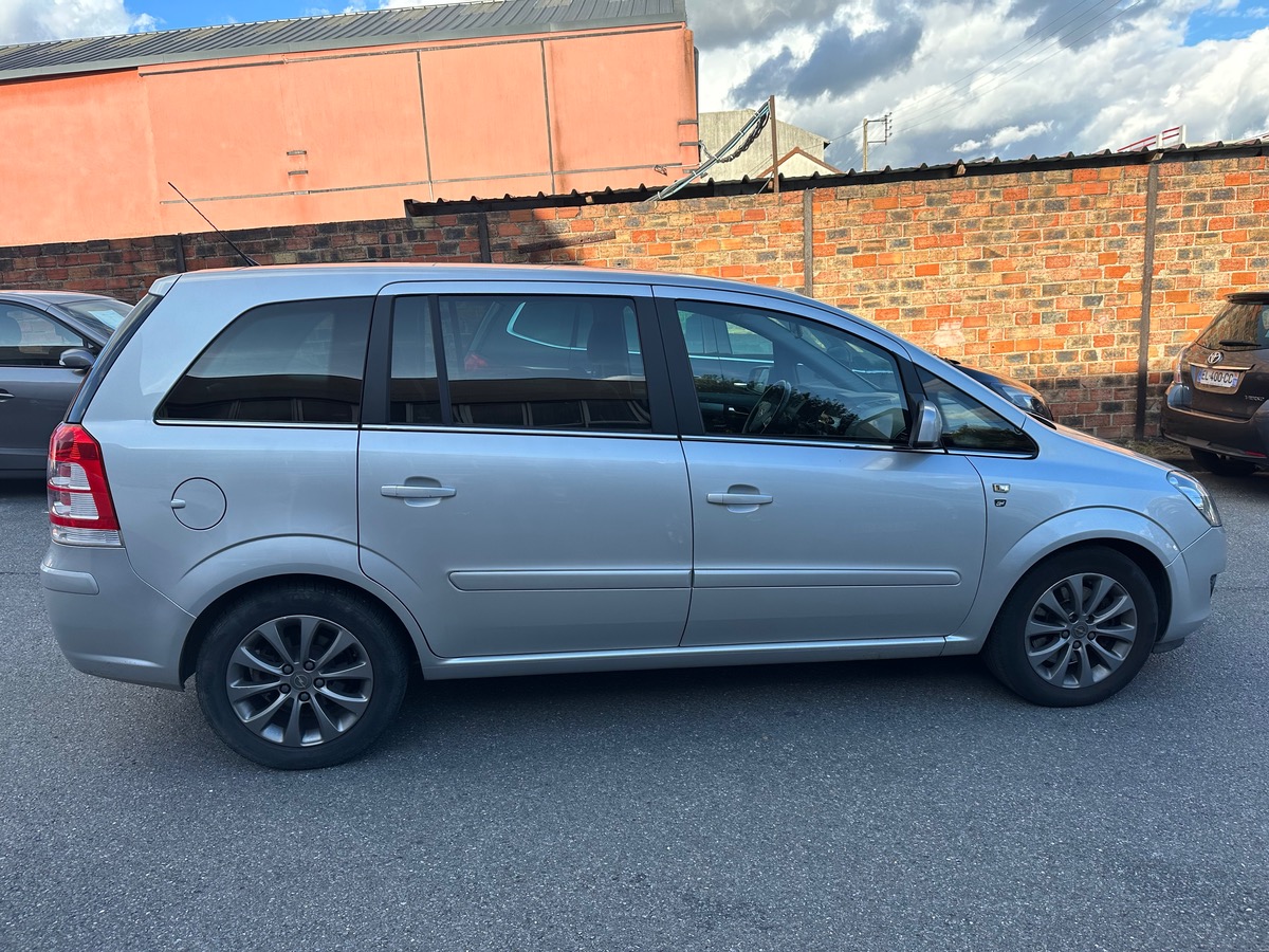 Opel Zafira 1.7 CDTI 125 CV 7 plases  4X sans frais CBLEUS 