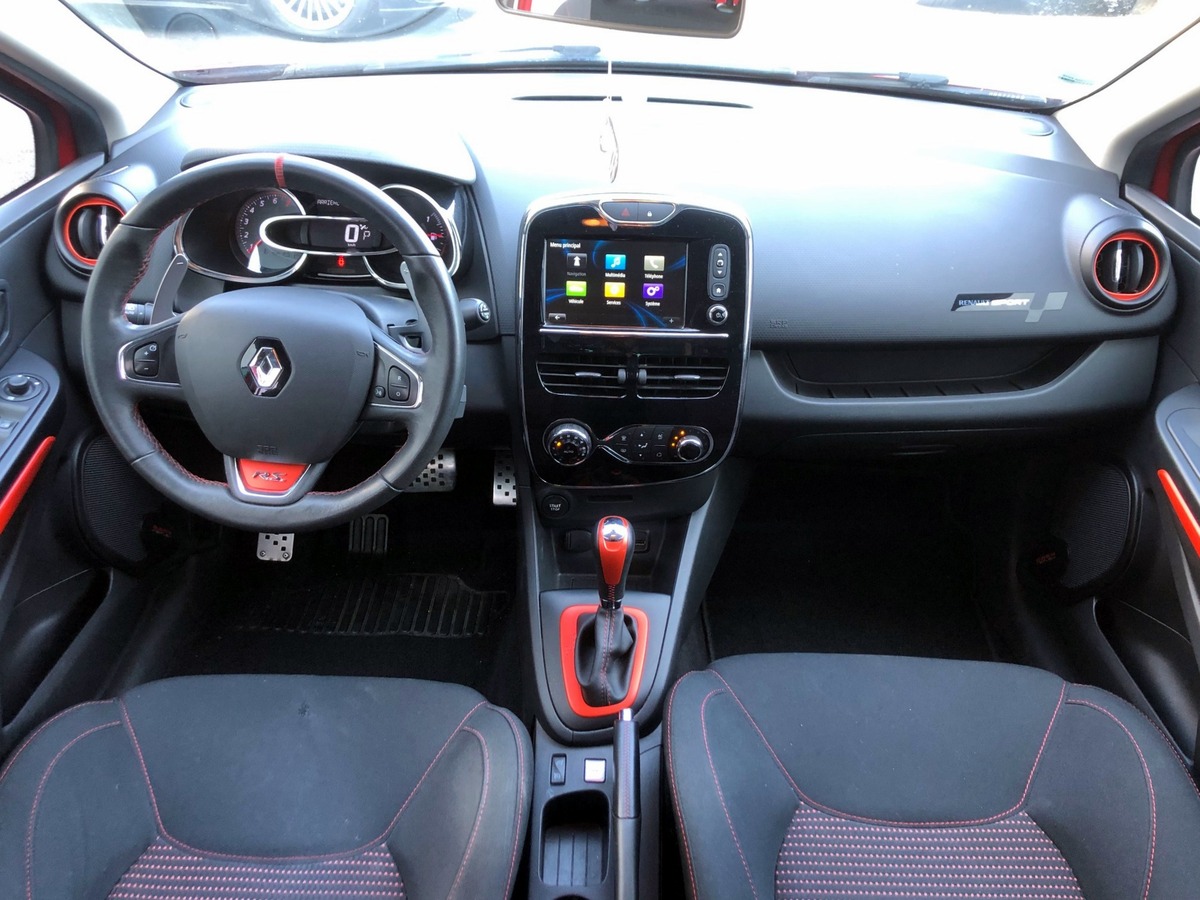 RENAULT Clio IV RS 1.6 TURBO 200 EDC6 5P