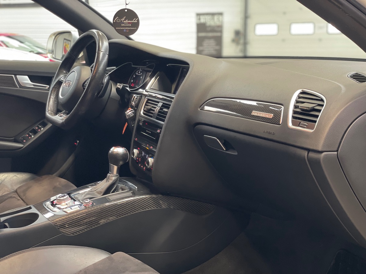 Audi RS4 AVANT V8 4.2 FSi 450 S-TRONIC7 - TOIT OUVRANT / LIGNE MILTEK - SUIVI CONSTRUCTEUR