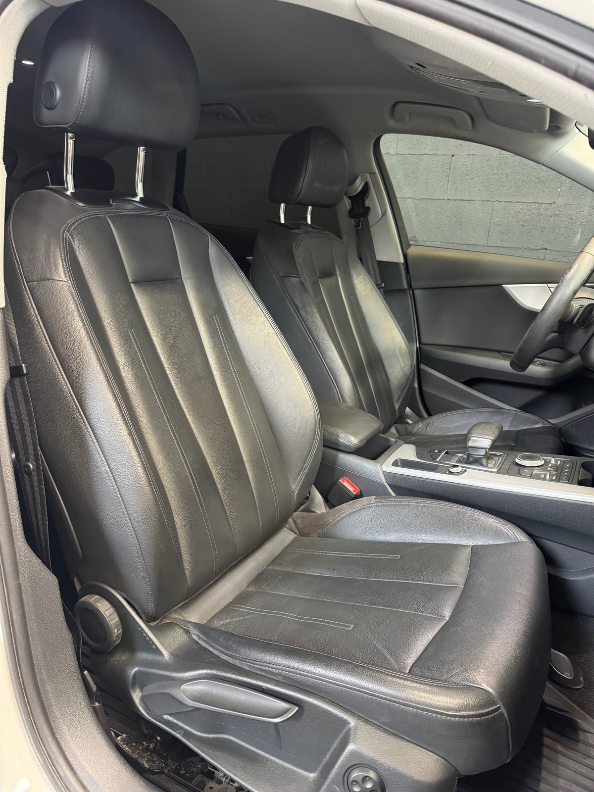 Audi A4 Avant 3.0 V6 TDI 218 S TRONIC BVA7 Quattro Design