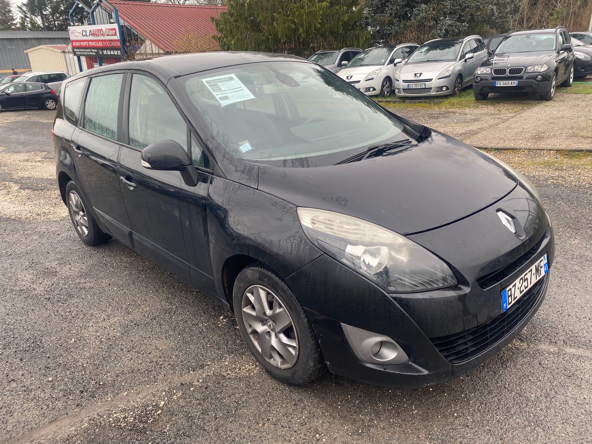 RENAULT Grand Scenic 1.5 dci 110cv 7 places 4990eu