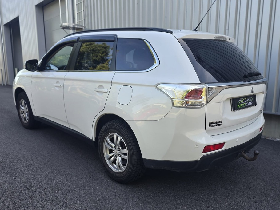 Mitsubishi Outlander 2.2 DI-D 150 ClearTec Intense Navi 4WD