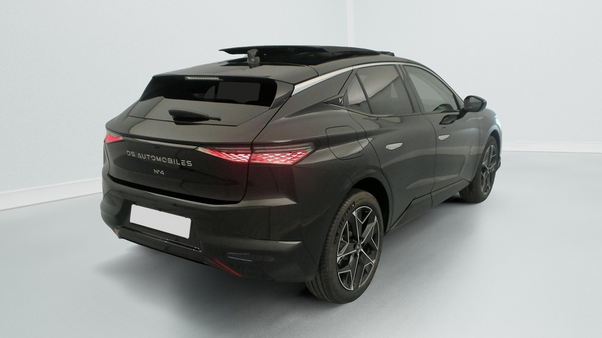 Citroën DS4 145 | Hybride e-DCT6 Etoile | Toit ouvrant | Mirror Screen | PLUSIEURS COLORIS