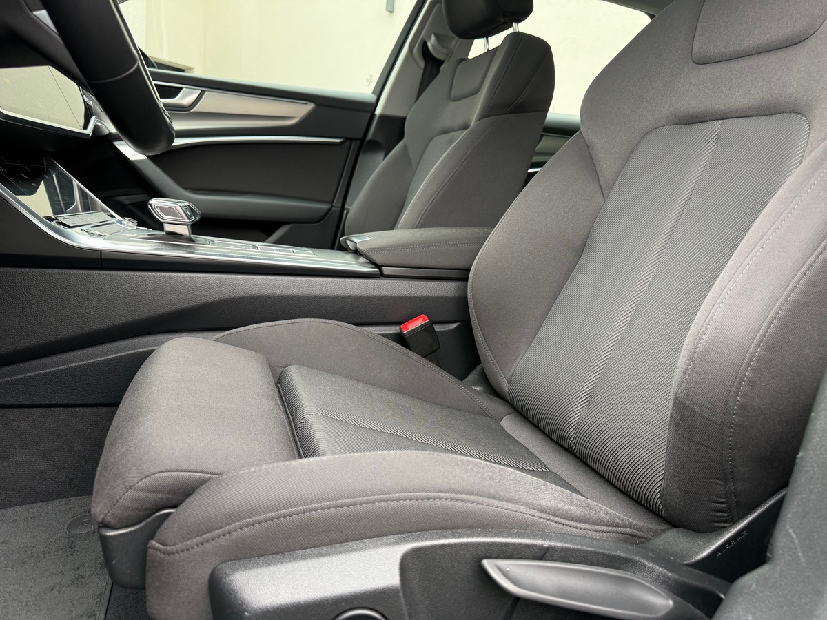 Audi A6 Avant 40 TDI 204 CH BUSINESS LINE / TOIT PANO / TVA / 87043 KMS
